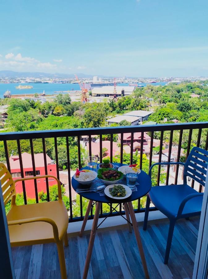 Bh Mangrove Condos Lapu-Lapu City Exterior photo